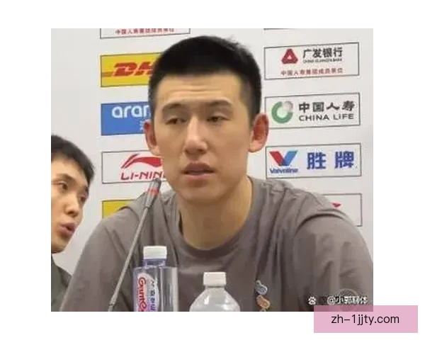 吉林发布会乌戈分析攻守问题 付豪鼓励全队低调奋进